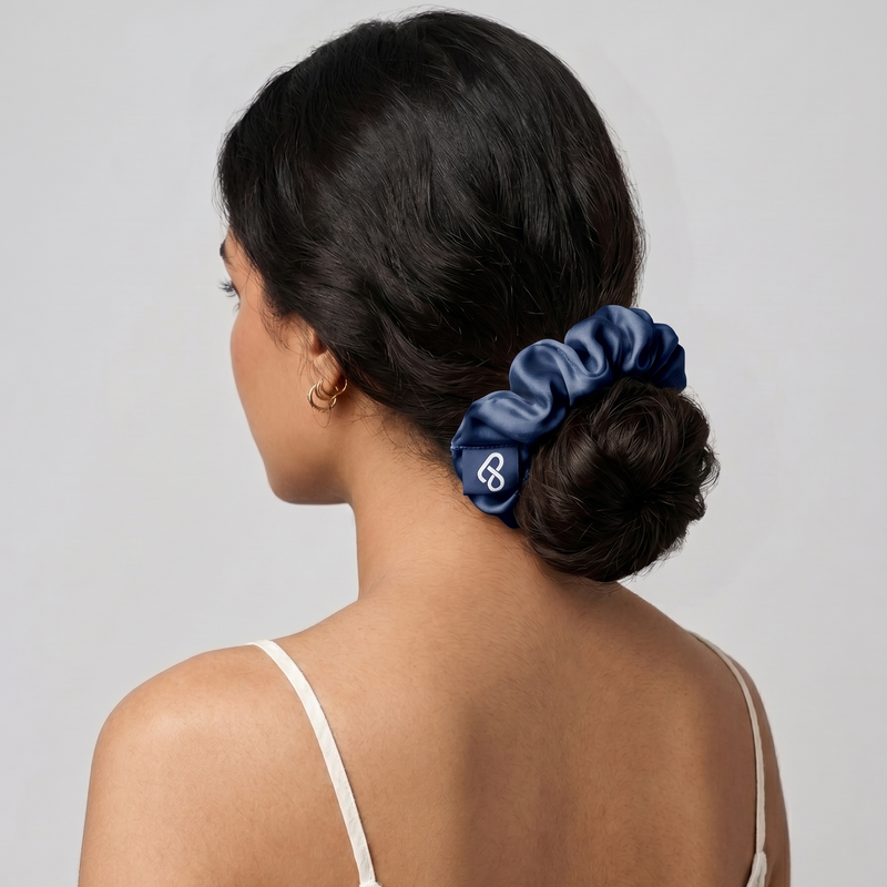 Ink Navy - 100% Mulberry Silk Loopie